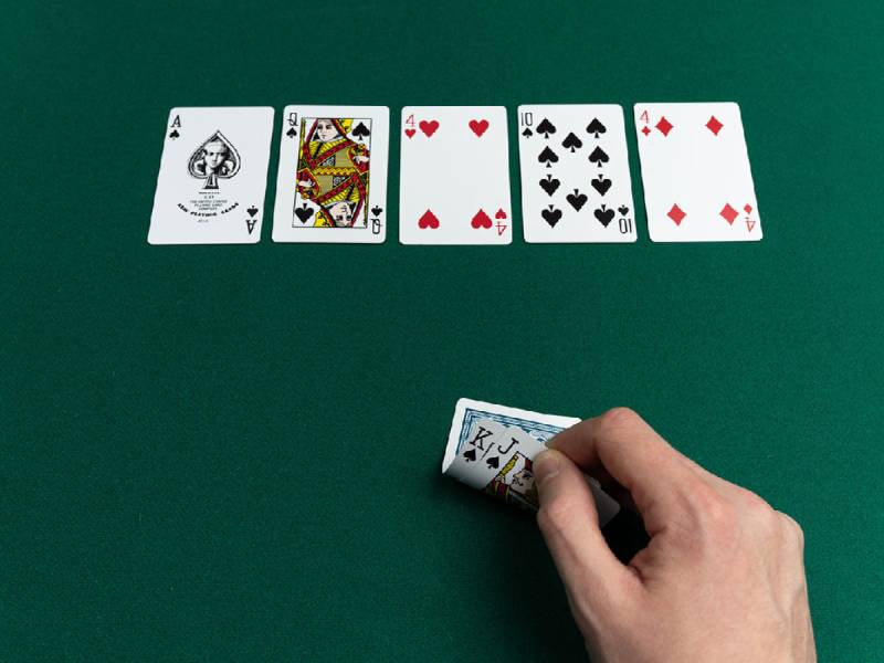 Texas Poker Là Gì? Chi Tiết Luật Chơi Và Cách Chơi Để Thắng 1 Texas Poker Là Gì? Chi Tiết Luật Chơi Và Cách Chơi Để Thắng
